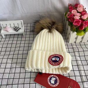 Canada Goose Color fashion hat CA-White
